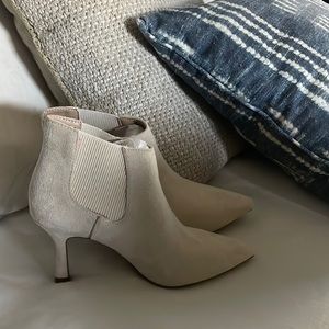 7.5 Suede Booties (NEW)
